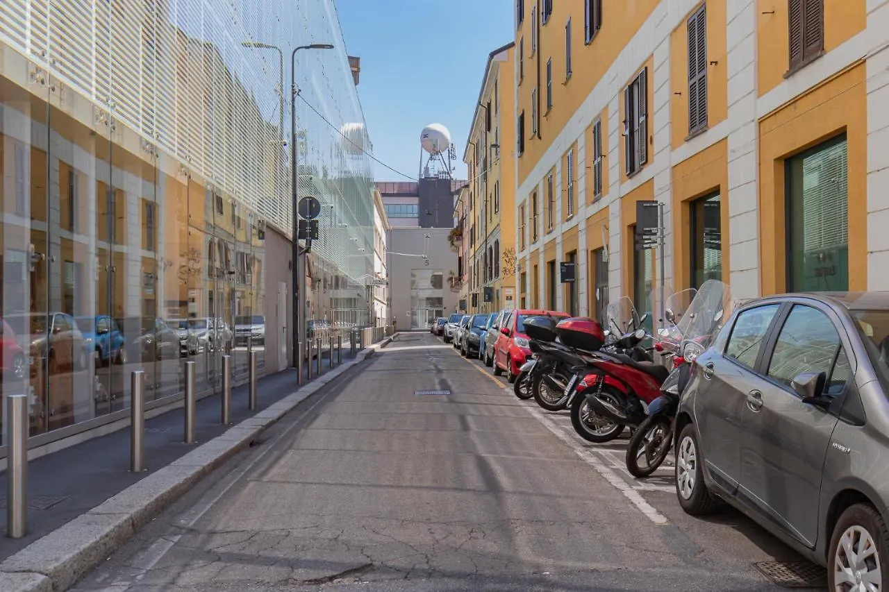 Tortona District Milan Design Week - Forcella 15 Apartment